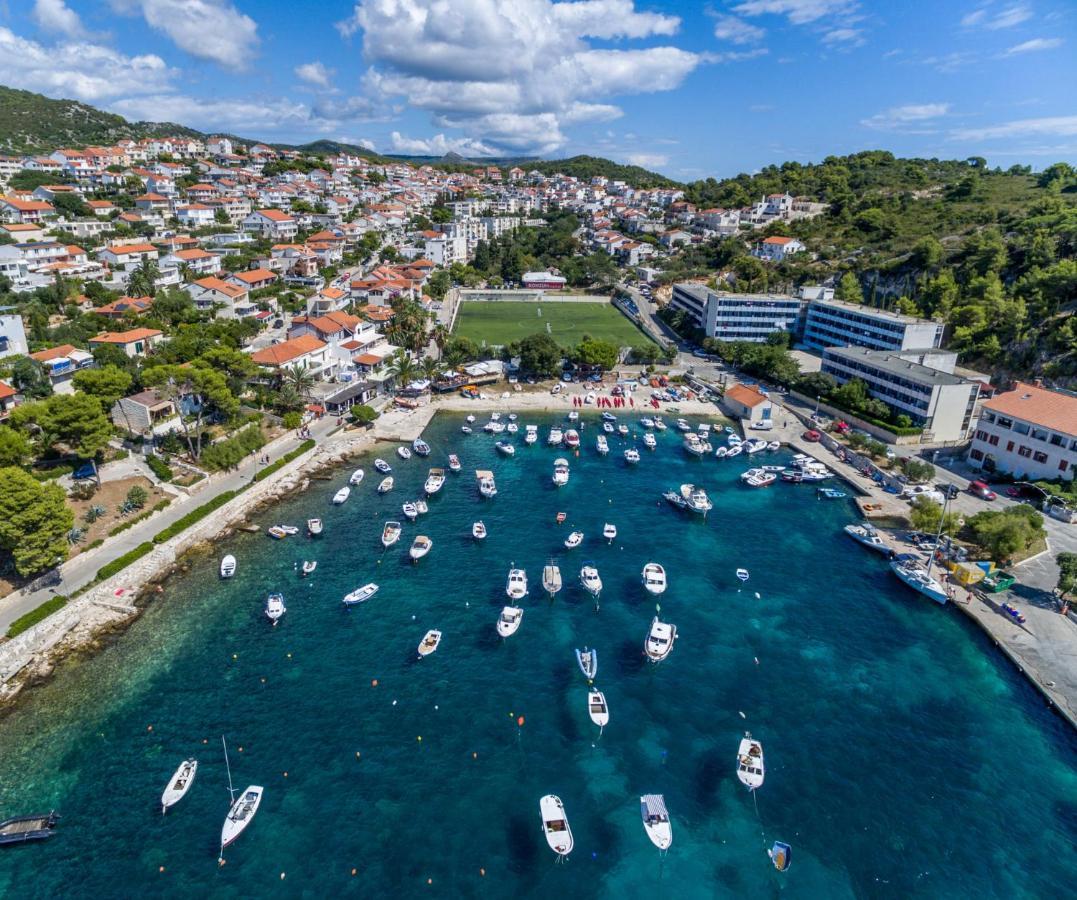 Sunny Days "Sara" - Zf Hvar هفار المظهر الخارجي الصورة